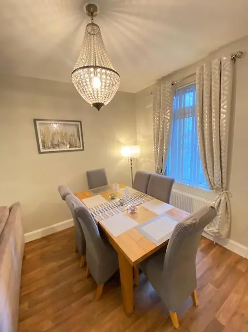 The Cozy Homestay Belfast Apartment